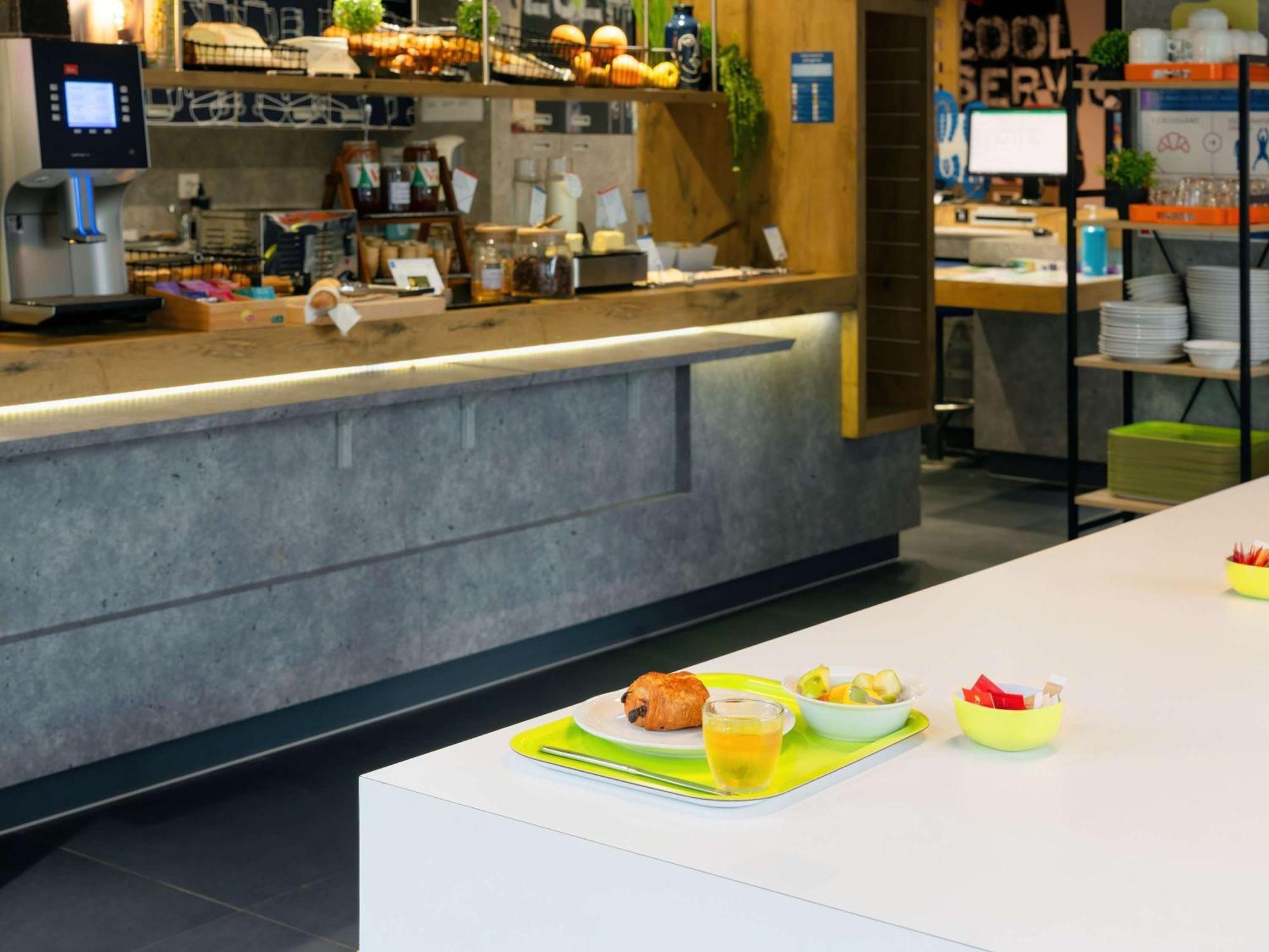 Ibis Budget Manosque Cadarache Zewnętrze zdjęcie